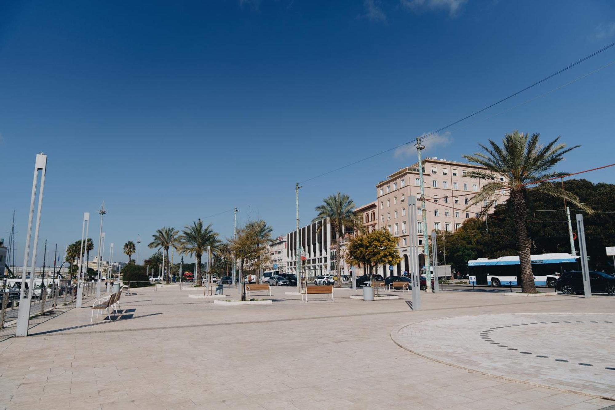 Hibiscus Comfort Stay Quartu SantʼElena Esterno foto